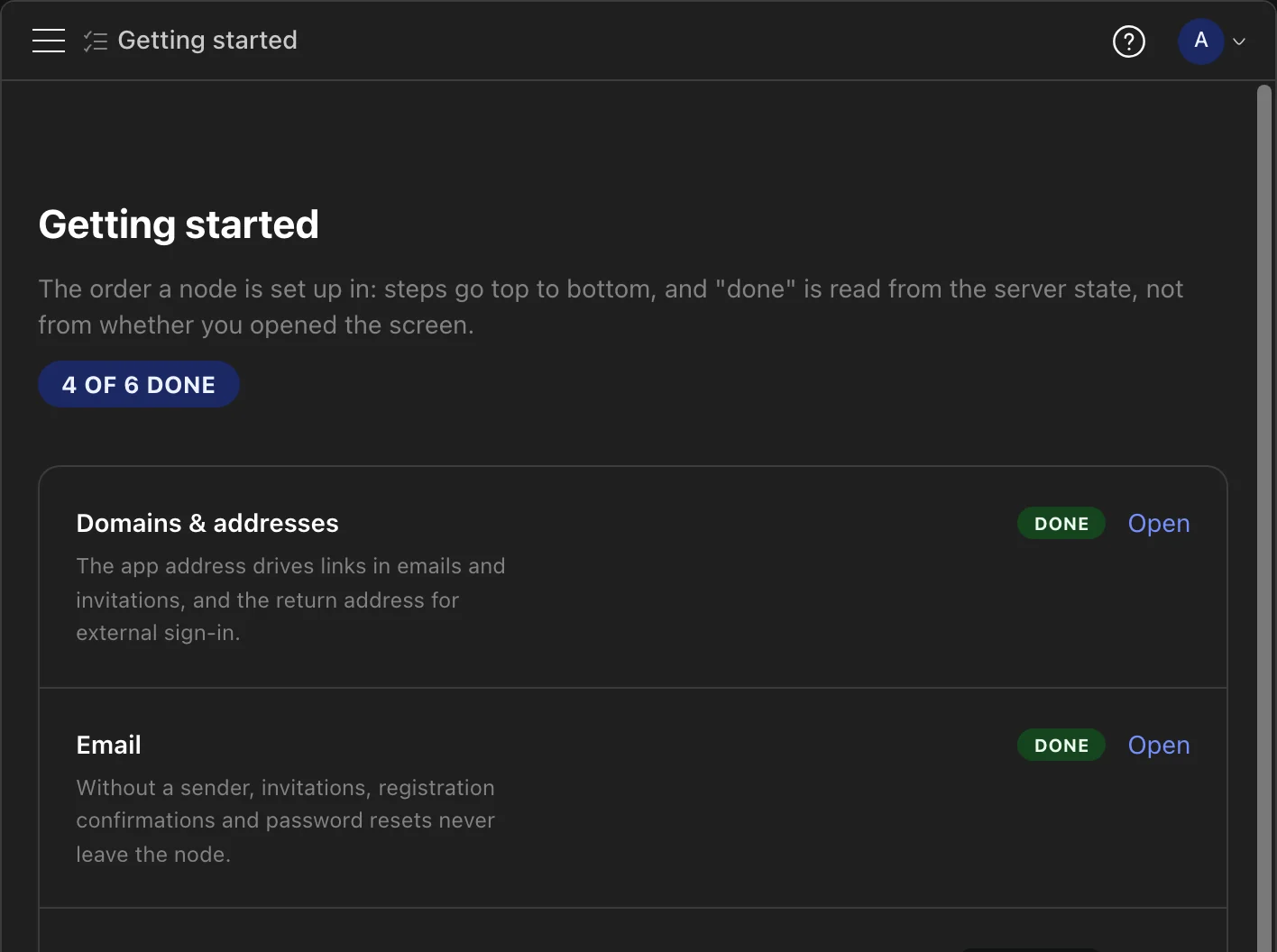 God Mode → Primeros pasos: lista de comprobación del servidor, 4 de 6 hechos: dominios, correo, módulos, IA